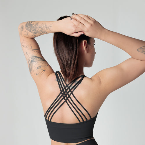 SportsBra1Black_2_2024x2024_shop.jpg