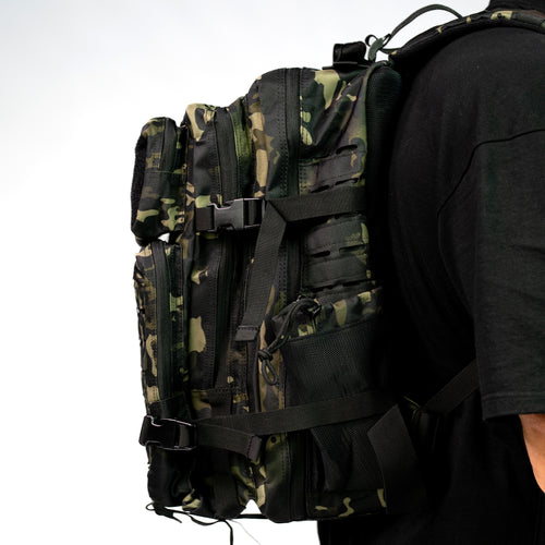 backpack7_2024x2024_shop.jpg